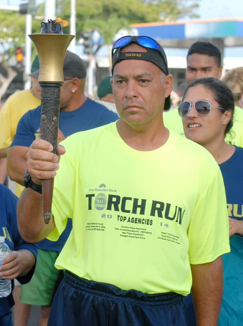 1723518_web1_Torch-Run_0064.jpg