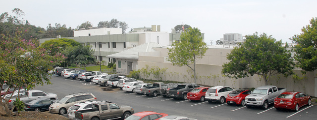 1746375_web1_Kona-Hospital_0015.jpg