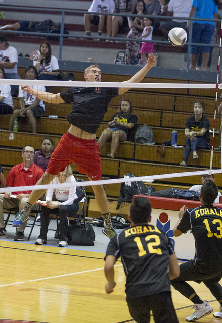 1765732_web1_HPA_vs_Kohala_BIIF_Volleyball_SF_3.jpg