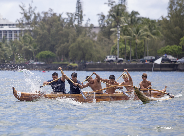 1969652_web1_Kai_Opua_Boys_16_Half_Mile.jpg