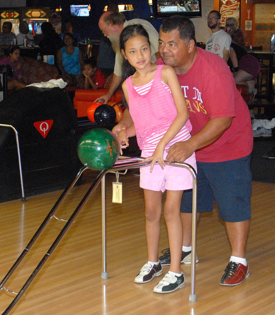 2149758_web1_Bowling_0010.jpg