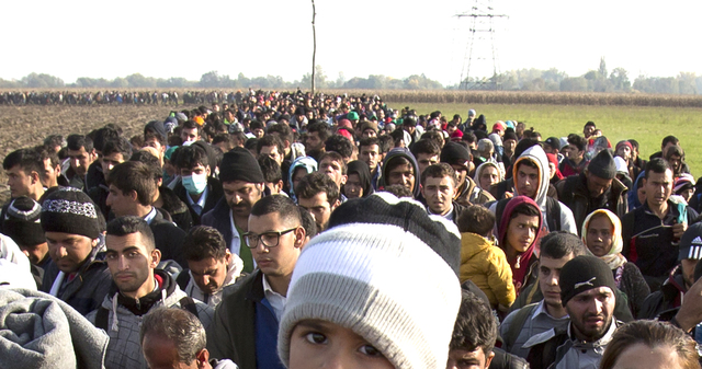 2382469_web1_Slovenia-Migrants_Jens.jpg