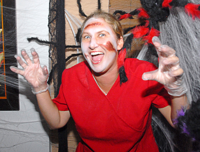 2411609_web1_Regency-Halloween_0028.jpg