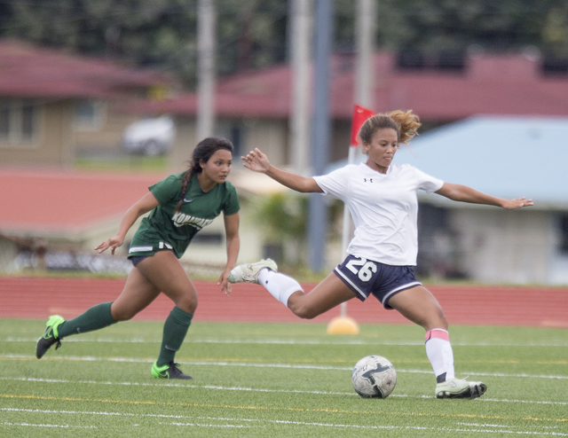 2903934_web1_Waiakea_vs_Konawaena_Girls_Soccer_2.jpg