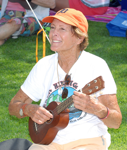 3083816_web1_Ukulele-Festival_0028.jpg