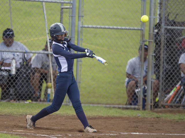 3197914_web1_Waiakea_vs_Kamehameha_Softball_4.jpg