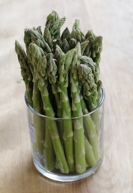 3295807_web1_Food_10_Things_Asparagus__bjensenwesthawaiitoday.com_1.jpg