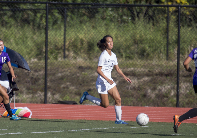 3301025_web1_Kamehameha_vs_Makua_Lani_Girls_Soccer_3.jpg