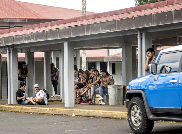 3523559_web1_Waiakea_HS_Students_After_School_1.jpg