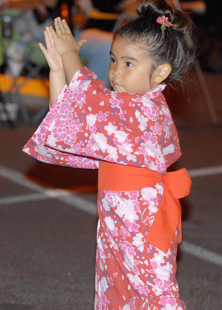 3660525_web1_Obon_0170.jpg