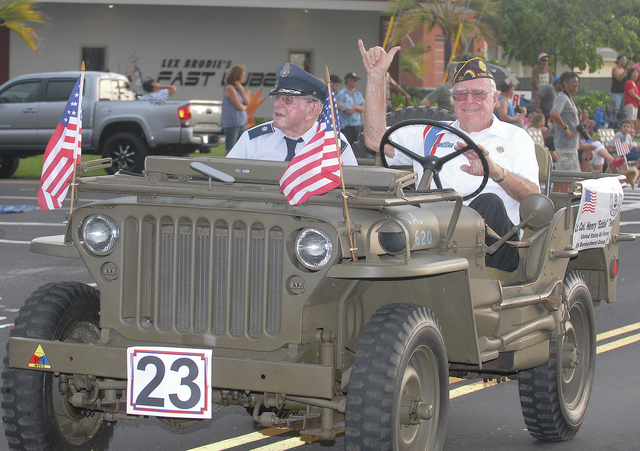 3767494_web1_July-4-Parade_0039.jpg