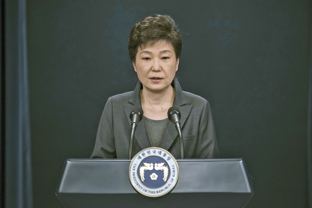 4440187_web1_South-Korea-Politics_Cart-1-.jpg