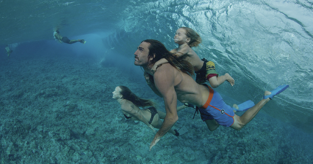 4713274_web1_given-goodwin-family-swimming-underwater.jpg