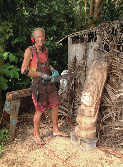 4761755_web1_Clive-carving-tiki.jpg