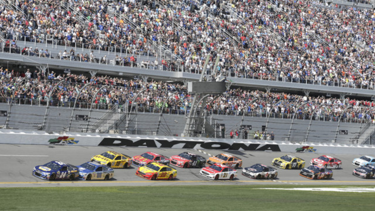 Nascar Big Changes In Store As Speedweeks Kicks Off In Daytona West Hawaii Today