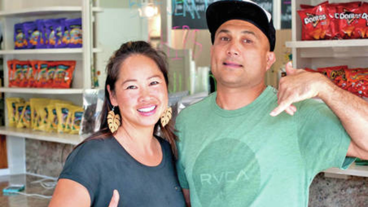 Poi To The World Honokaa S New Restaurant Features B J Penn S Ono Poi West Hawaii Today