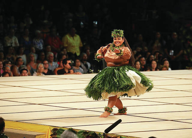 5243132_web1_four_hula201742104427403.jpg