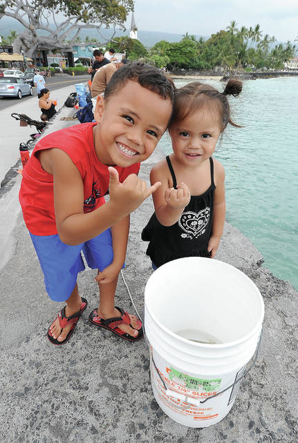 5516306_web1_Seawall-Fishing_0018.jpg