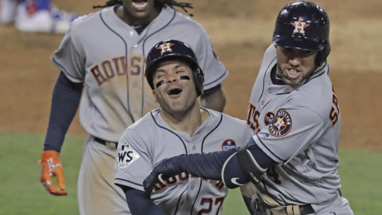 Springer's HR in 11th gives Astros 7-6 win, ties Series 1-1 - West Hawaii  Today