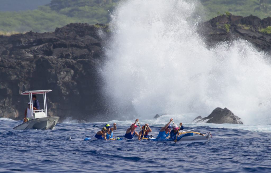 Queen Liliuokalani race celebrates 45 years of hosting wahine paddlers