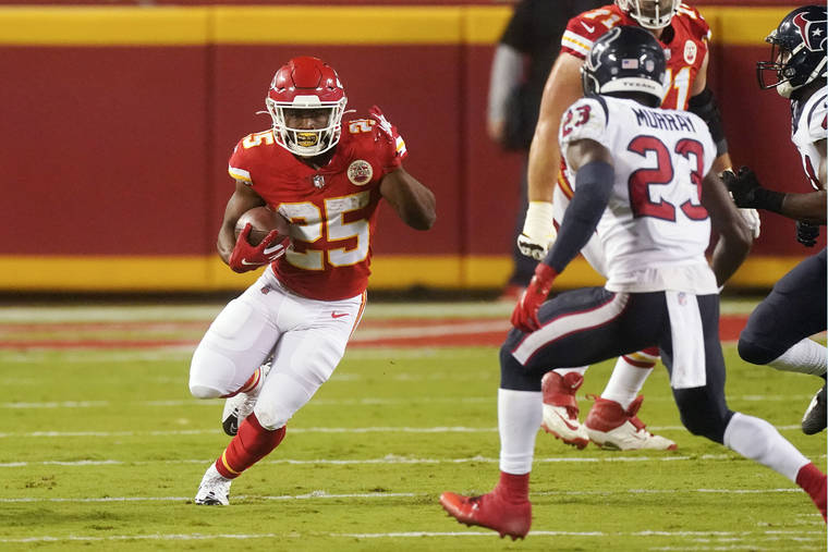 Chiefs begin NFL title defense with 34-20 victory over Texans