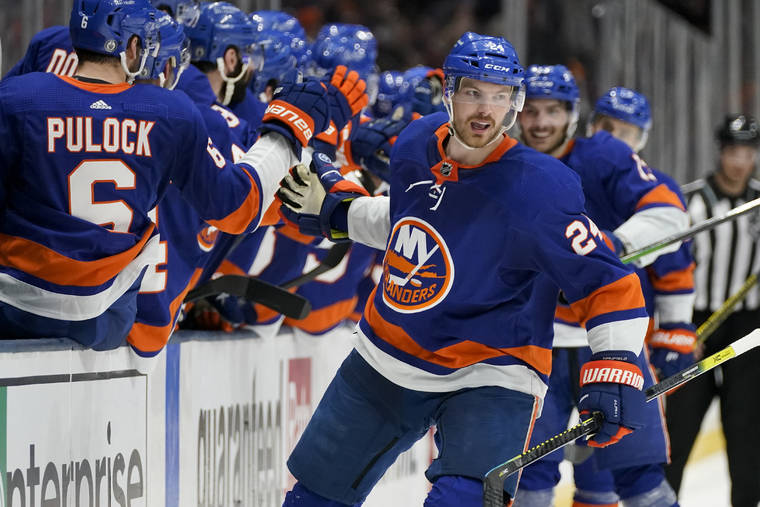Islanders lose Cal Clutterbuck, Scott Mayfield to injuries as Red Wings  visit - Lighthouse Hockey