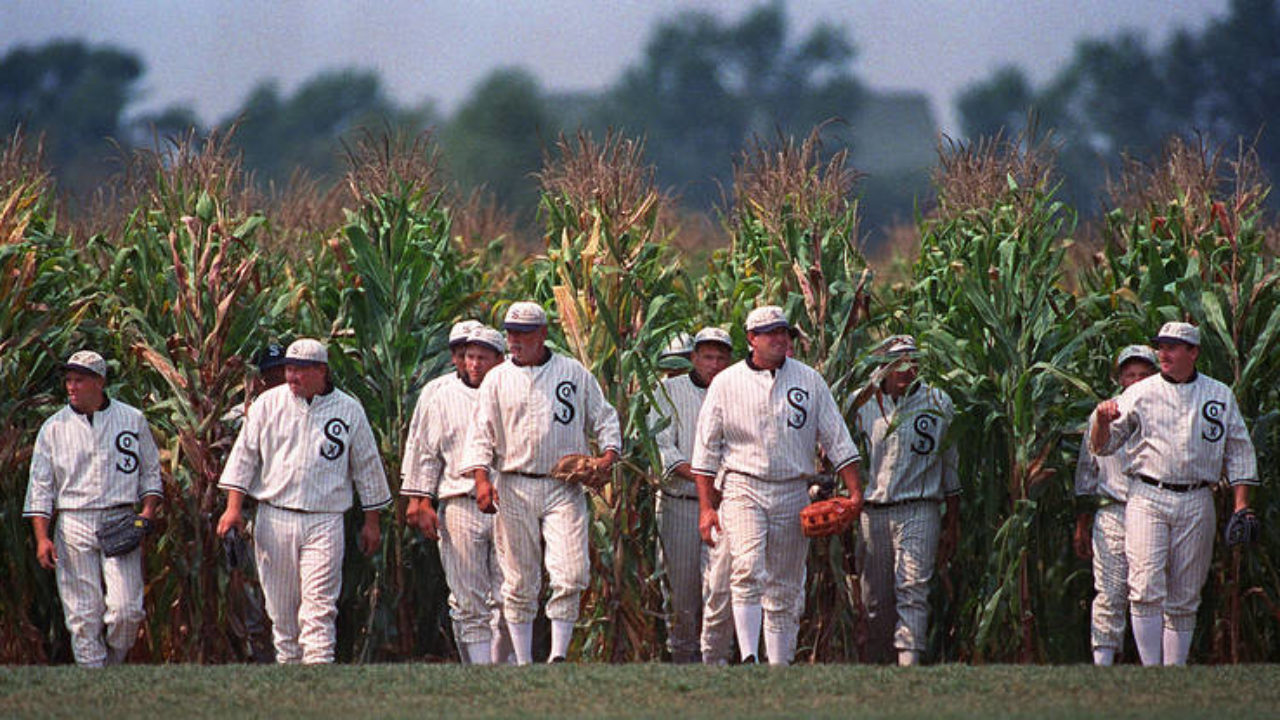 White Sox, Yankees go deep into corn; Field of Dreams game ends with  walk-off HR