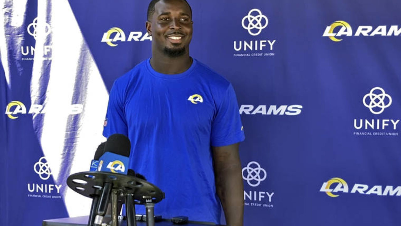 NFL - Patriots to trade RB Sony Michel to the Rams for a 2022 fifth-round  pick and 2022 sixth-round pick.