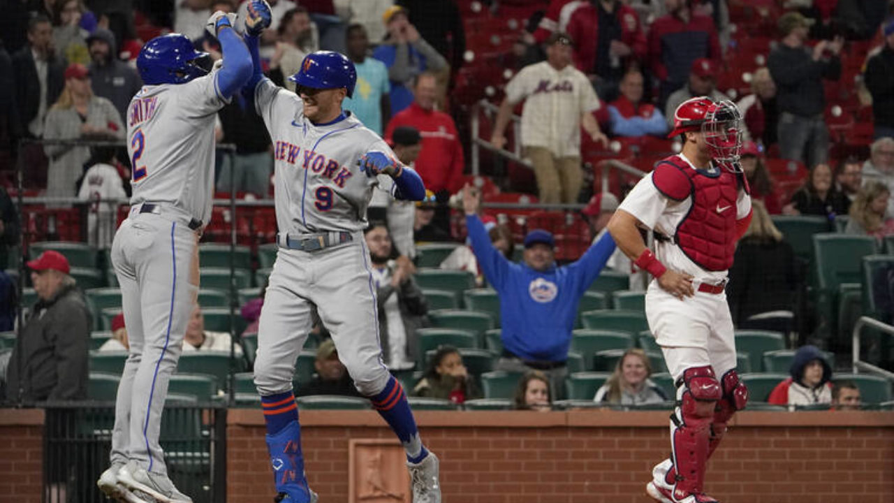 Andrew Knizner's three-run homer, 04/12/2022