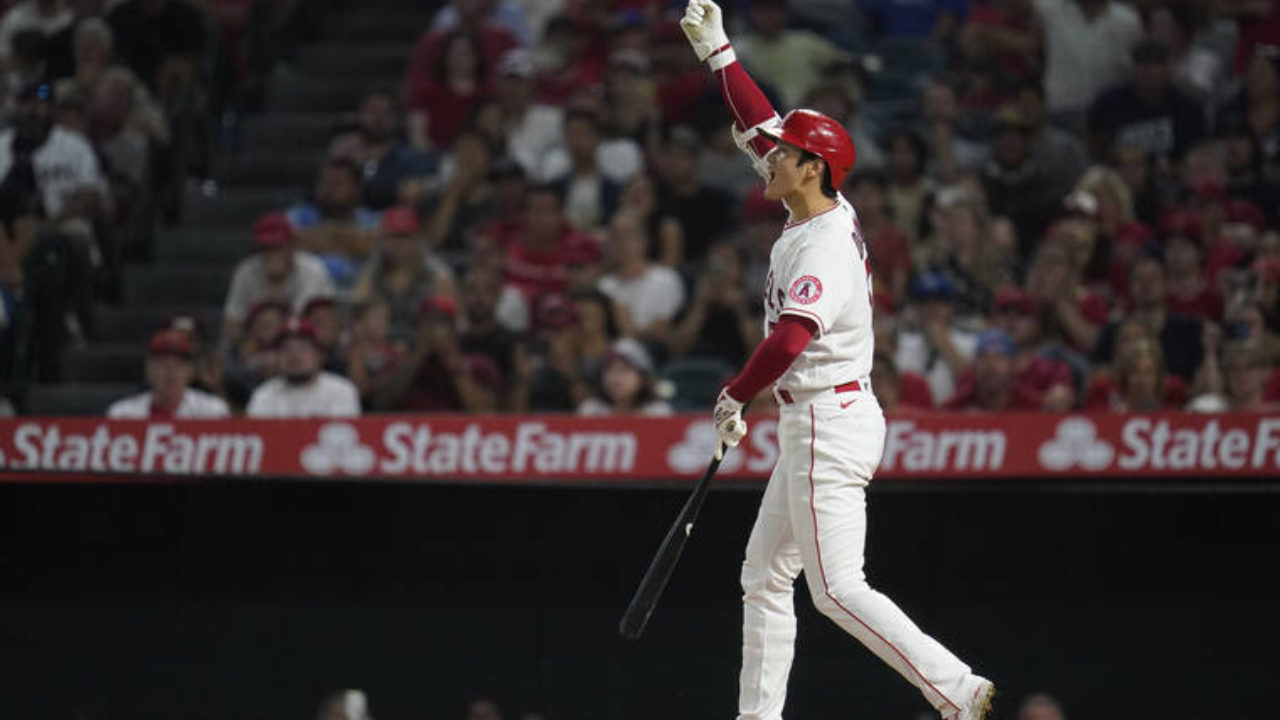 Angels news: Fans back, Mike Trout jersey sales, 2-way Shohei Ohtani -  Halos Heaven