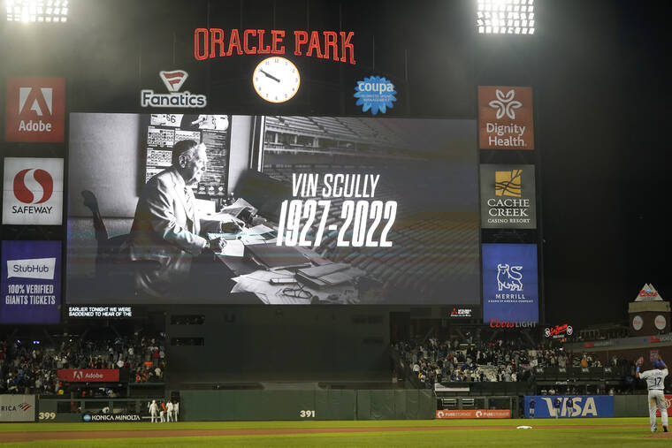 Jose Abreu + the White Sox's tribute to the injured Eloy Jimenez :  r/baseball