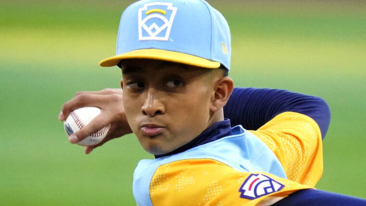 This is your new favorite Little League Baseball player