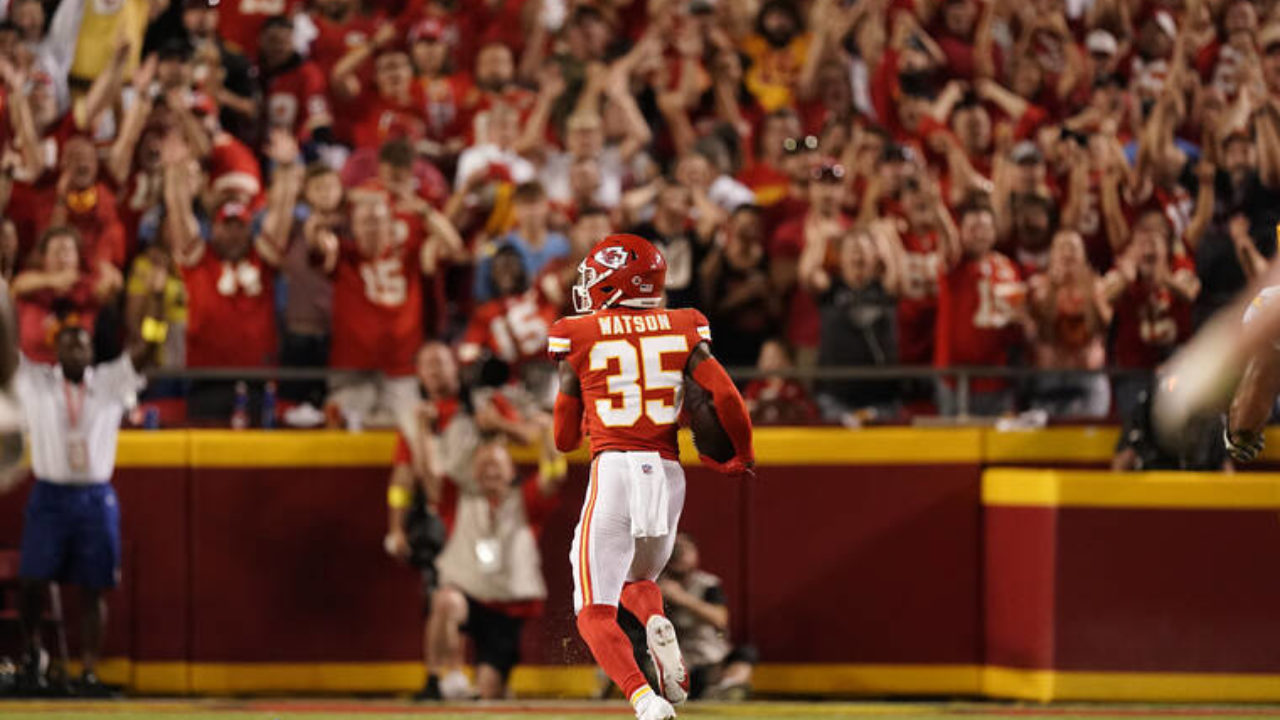 Chiefs rally past Chargers 27-24 in early AFC West showdown - Hawaii  Tribune-Herald