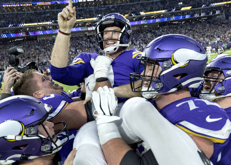 Comeback king Vikings set NFL rally record in win vs. Colts - West