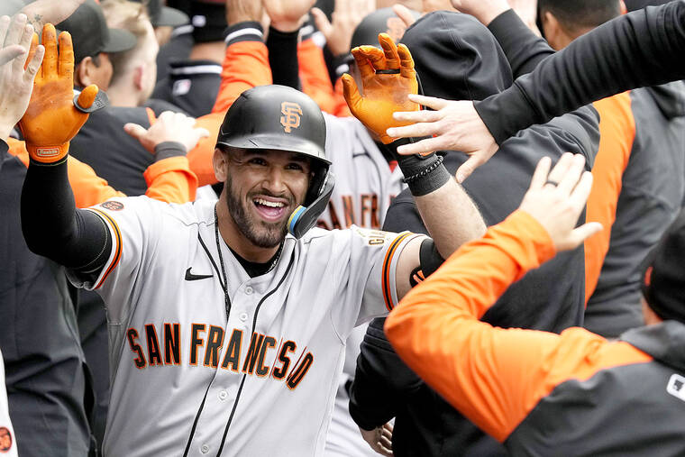 David Villar homers twice, Giants hit 7 in romp over White Sox