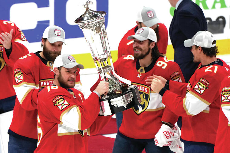 NHL Reveals New Stanley Cup Logo for First Time in 13 Years