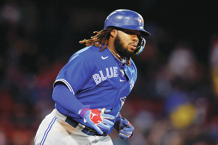 Blue Jays star Alejandro Kirk 'emotional' after getting named All-Star with  Vlad Guerrero Jr.