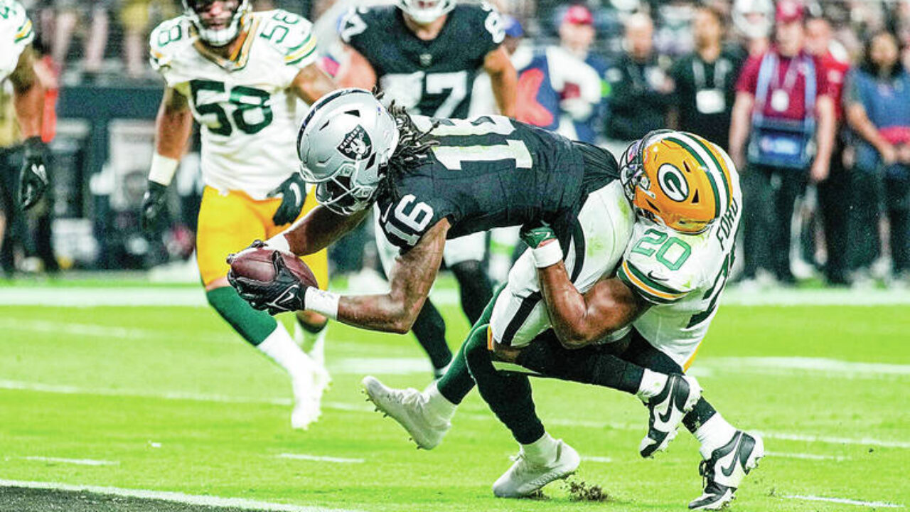 Josh Jacobs caps huge day with TD in OT, Raiders beat Seahawks