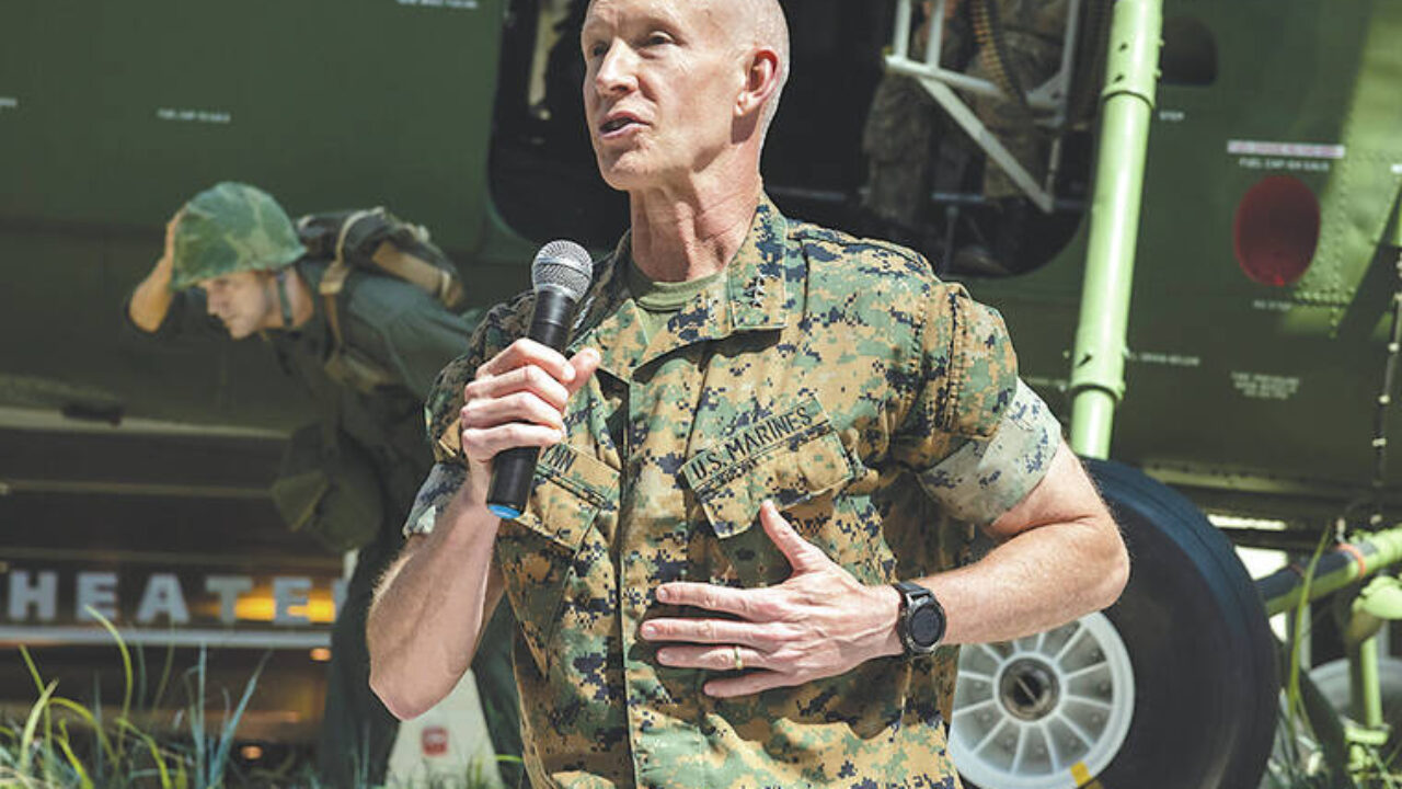 ALOHA FESTIVAL CAMO BASEBALL JERSEY