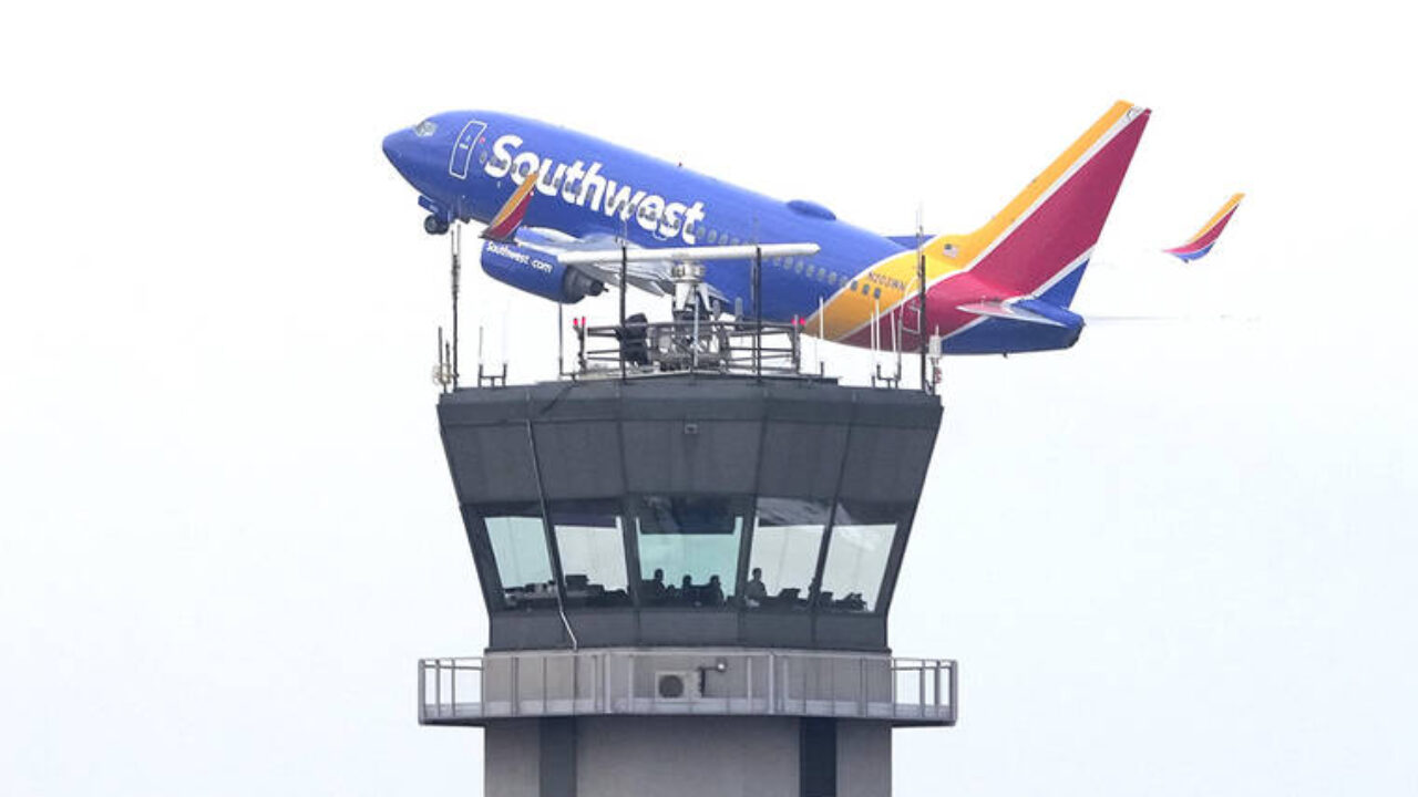 Southwest Airlines wins love from plus-size passengers for free